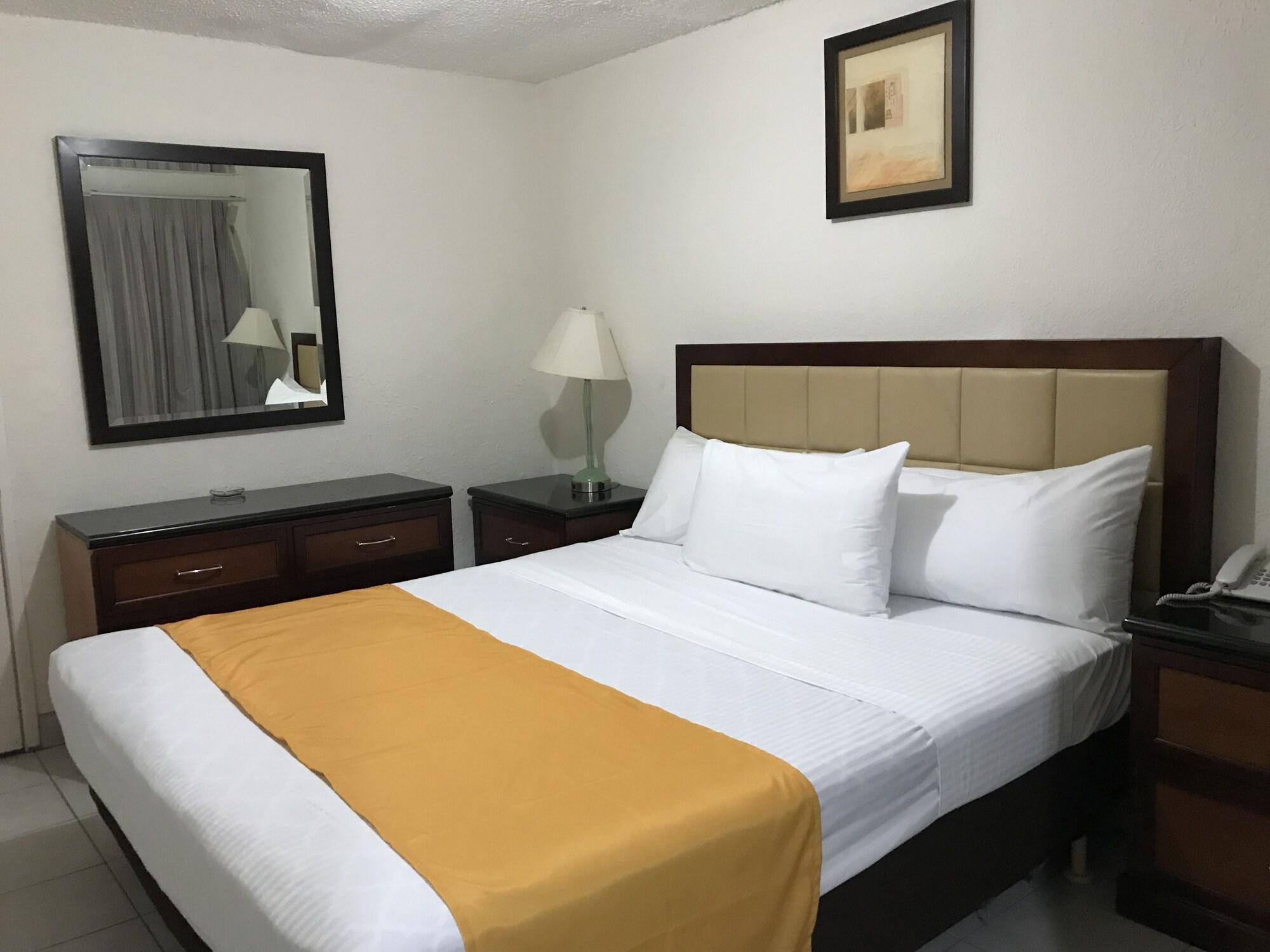 Hotel Guillen Jr Tijuana Exterior photo
